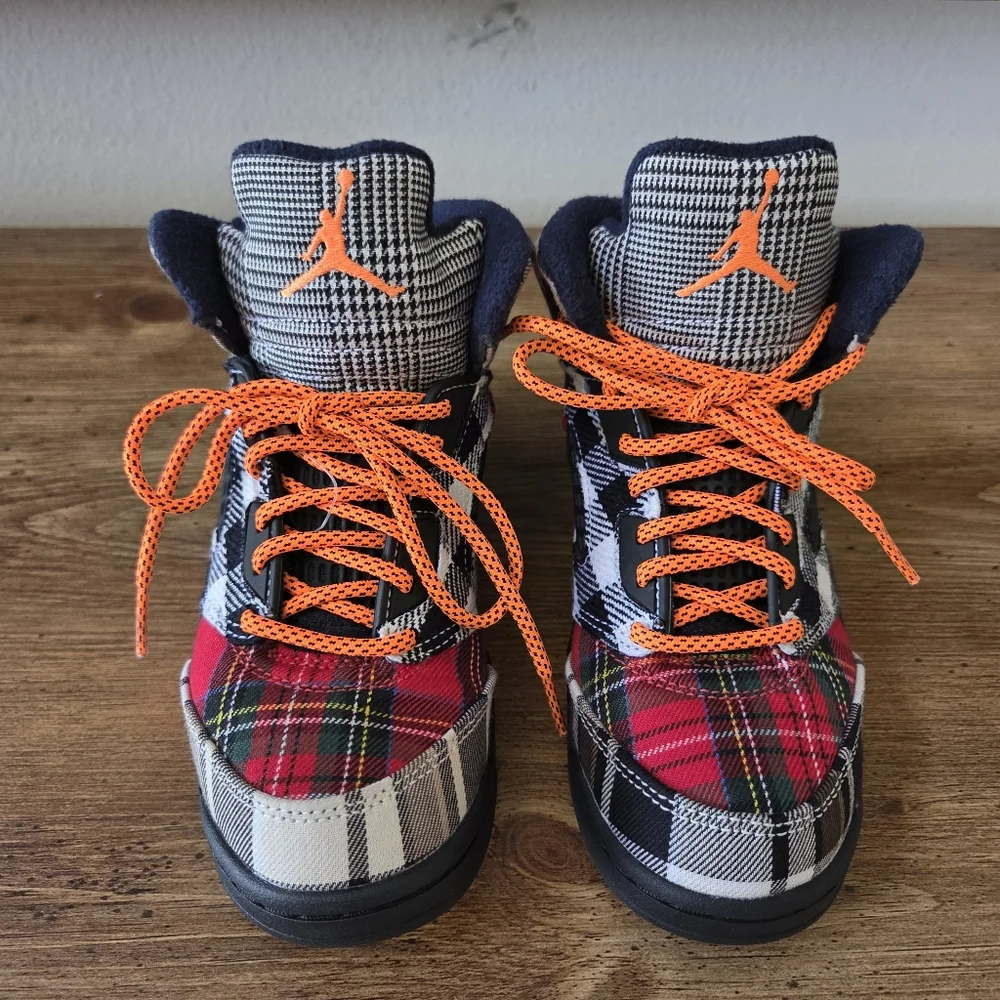 RARE Jordan 5 retro plaid Size 2Y